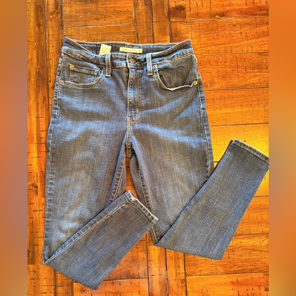 Levi’s 721 High Rise Skinny - Size 30 - Classic, Clean Beauty, Americana